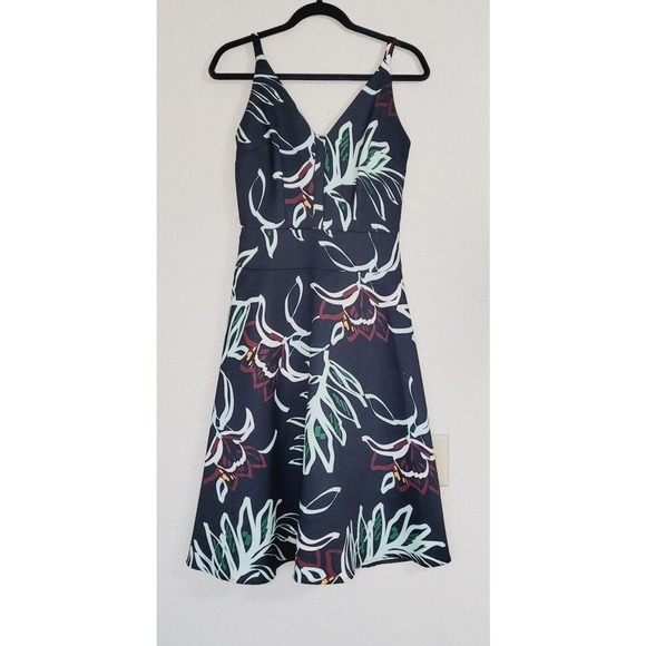 Cooper St Women's‎ Rainforest Floral V-Neck Fit & Flare Dress. Size 4 - Picture 3 of 12